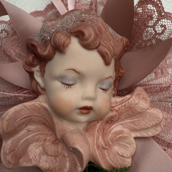 Vintage Victorian Inspired Sleeping Angel Cherub Wall Hanging Ornament - Picture 4 of 10